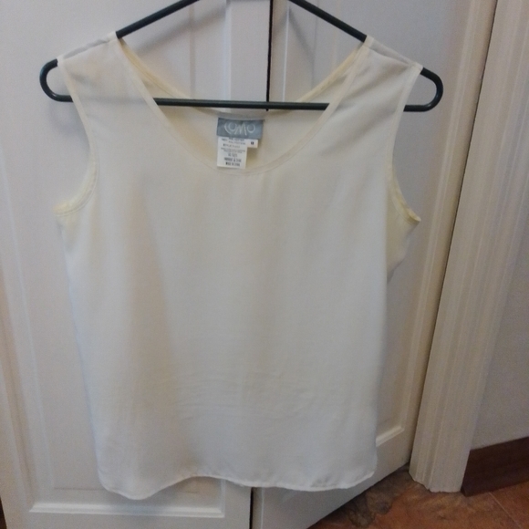 Sleeveless Top - Picture 1 of 1